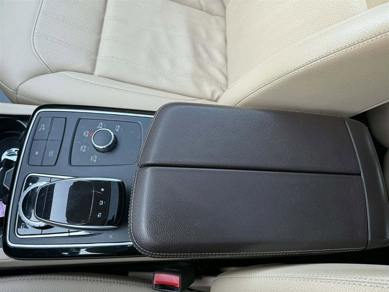 Used 2016 Mercedes-Benz GLE 350 4MATIC w/ Premium Package image 25