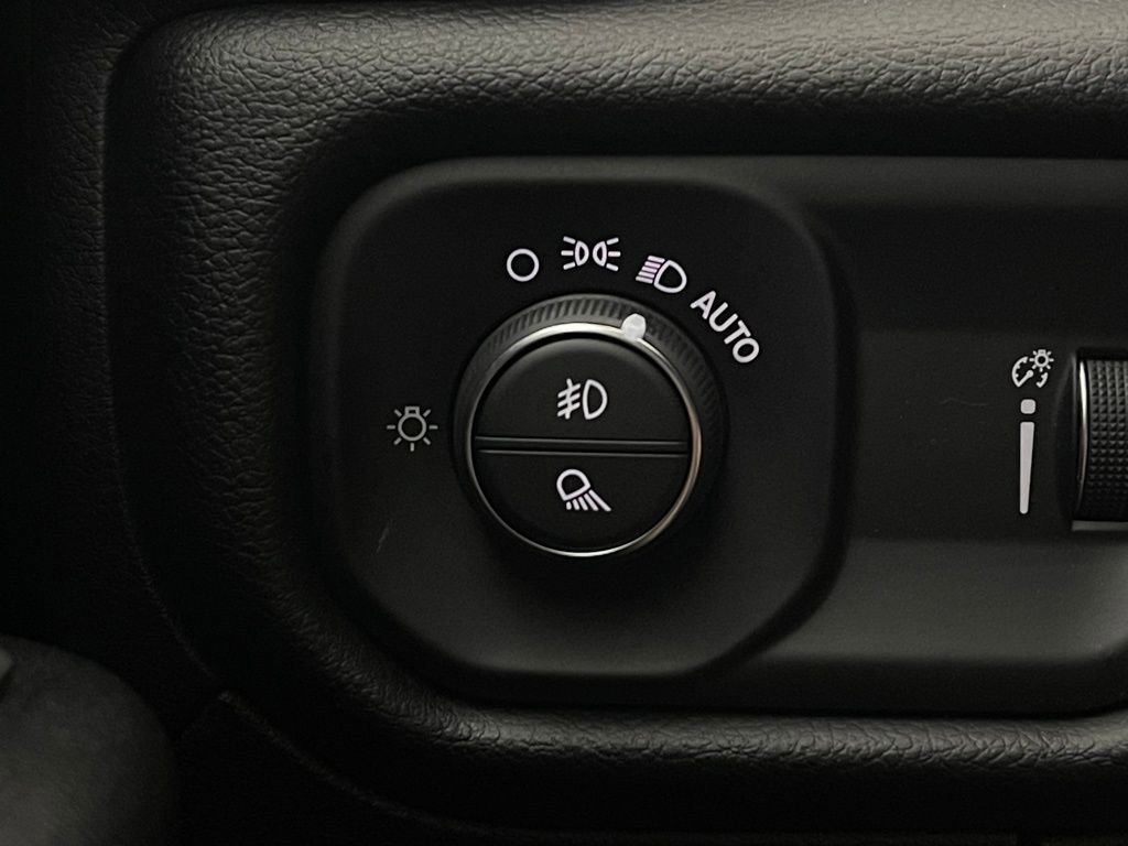 Used 2023 RAM 1500 Big Horn image 22