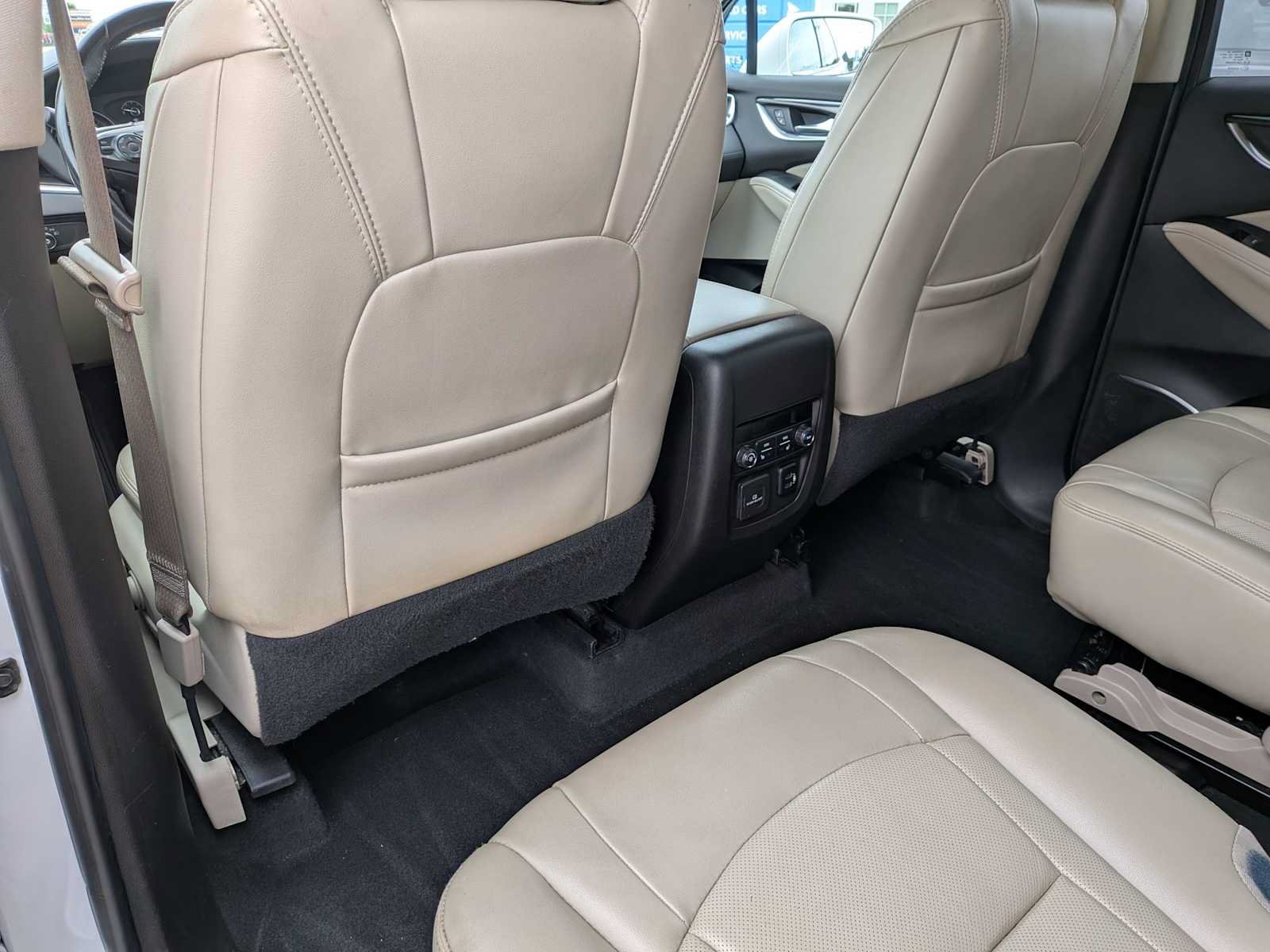 Used 2018 Buick Enclave Premium w/ Experience Buick Package AWD/4WD image 18