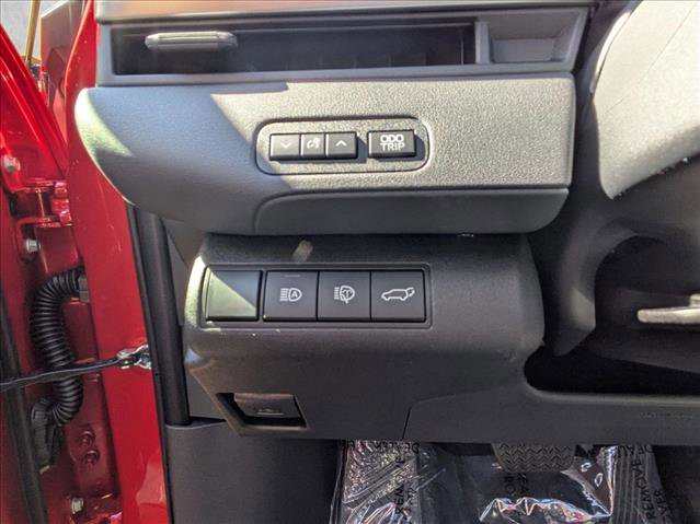 New 2026 Subaru Solterra Premium image 19