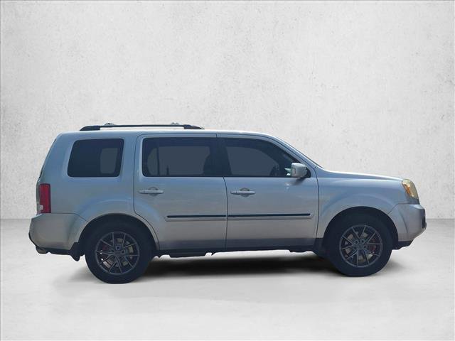 Used 2010 Honda Pilot Touring image 4