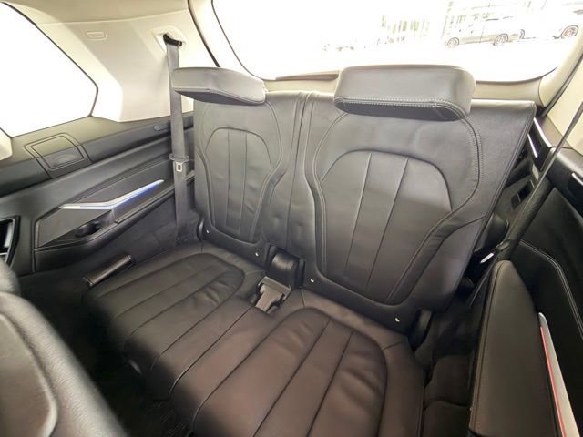 Used 2021 BMW X7 xDrive40i AWD/4WD image 37