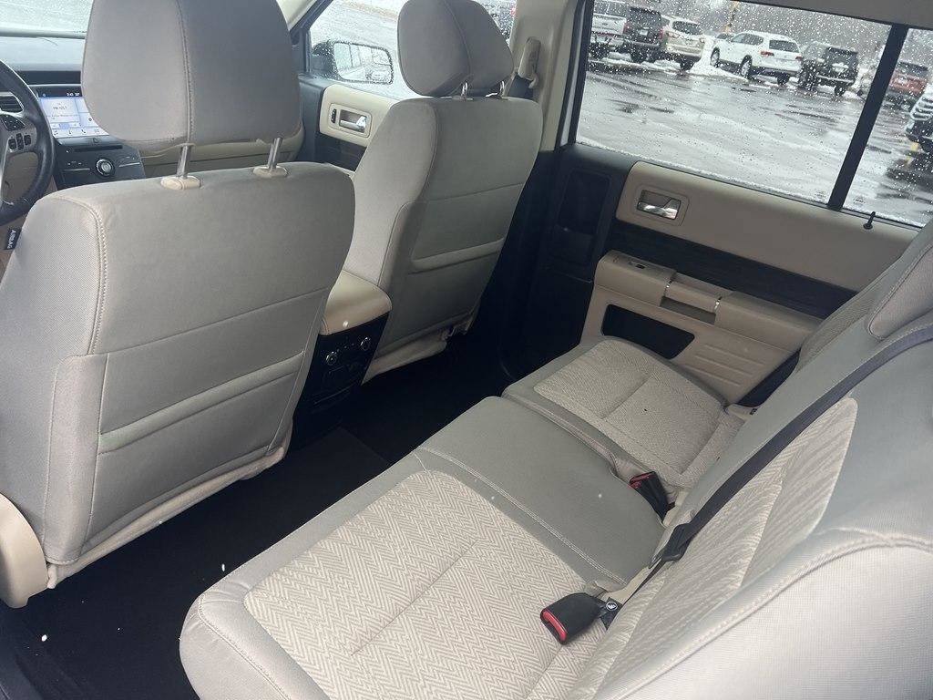 Used 2019 Ford Flex SEL AWD/4WD image 27