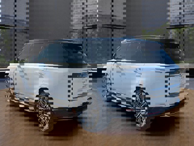 Used 2024 Land Rover Range Rover Long Wheelbase SE image 3