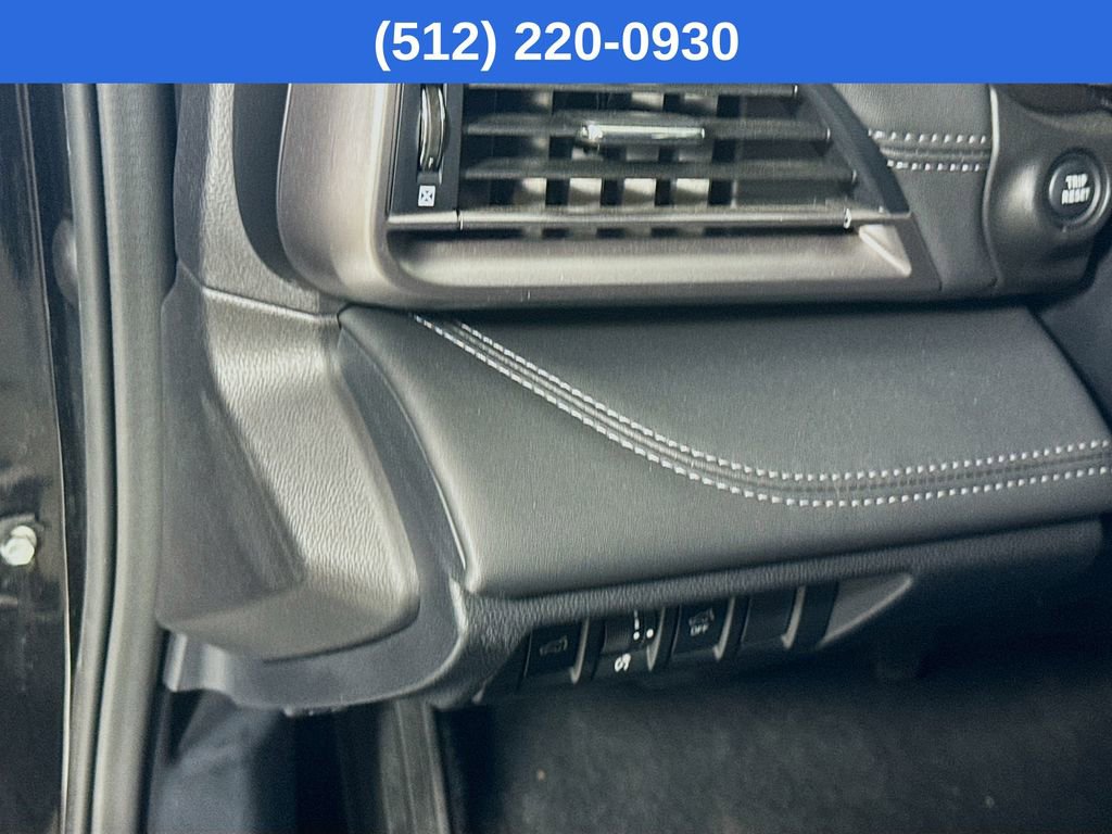 Certified 2024 Subaru Outback Touring AWD/4WD image 11