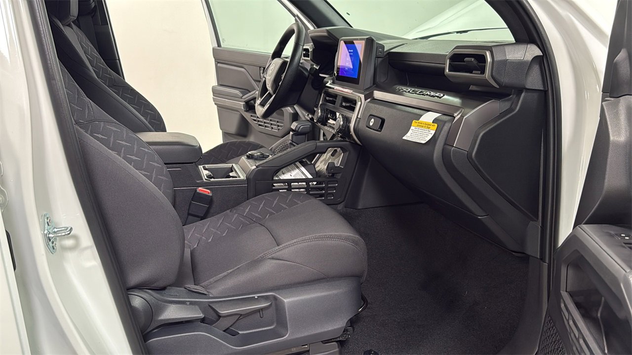 New 2026 Toyota Tacoma SR5 image 18