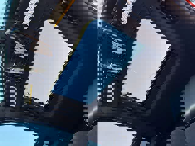 Used 2017 Dodge Charger R/T image 16