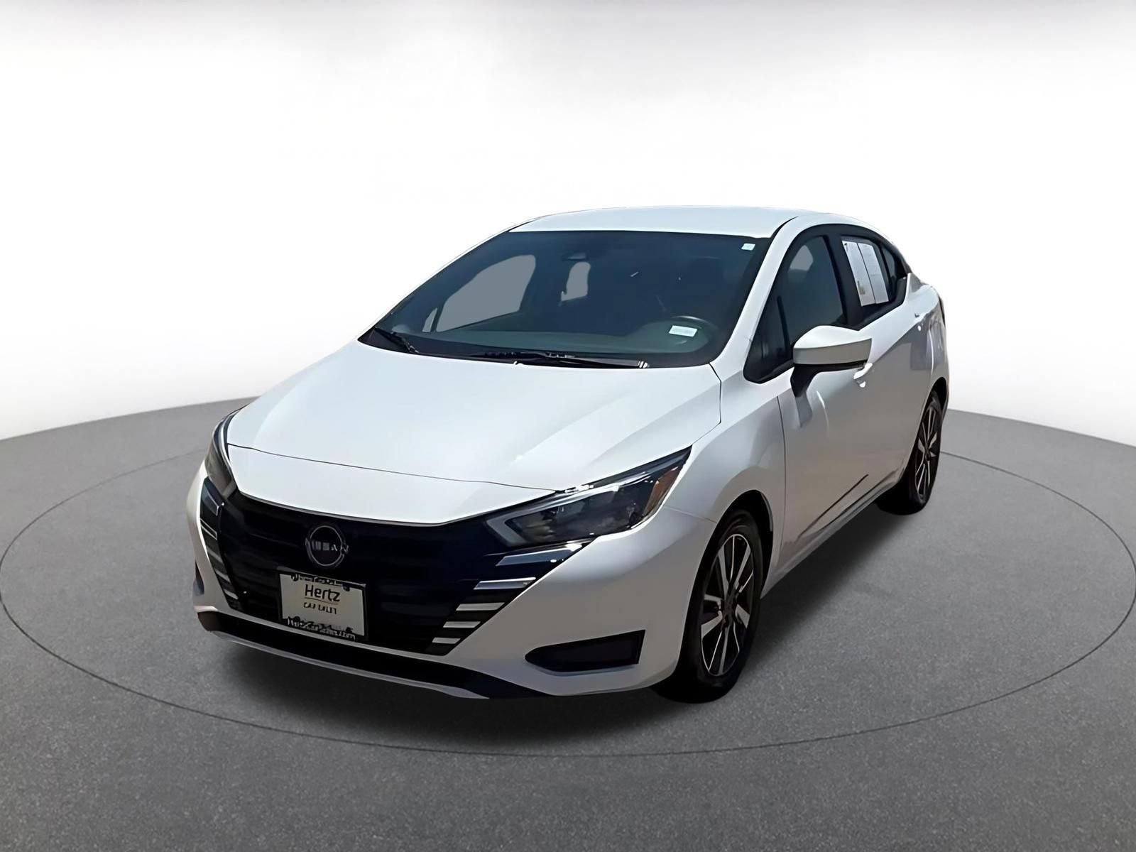 Used 2025 Nissan Versa SV FWD image 7