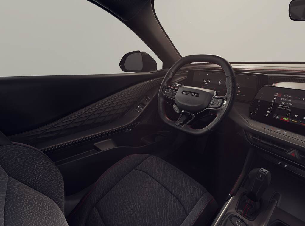 New 2026 Dodge Charger Daytona Scat Pack image 8