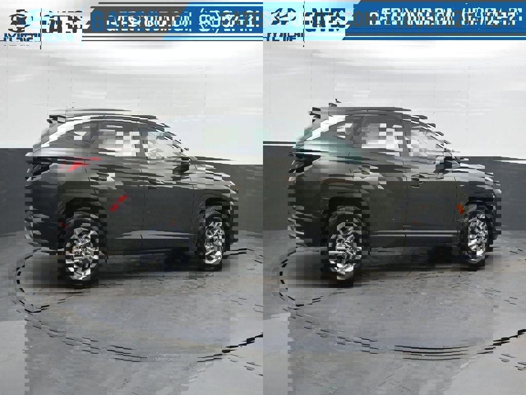 New 2026 Hyundai Tucson SE image 3