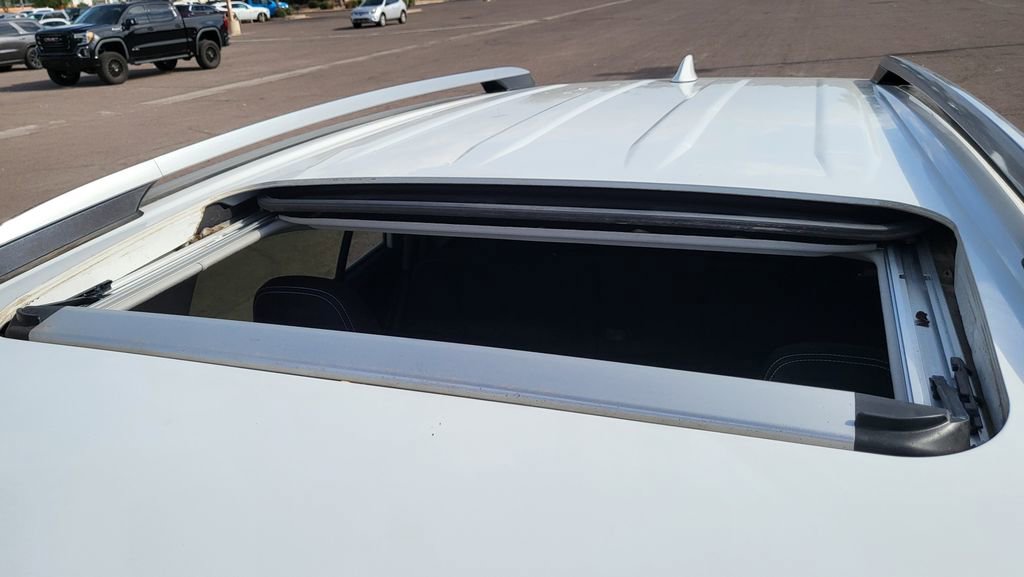 Used 2017 Toyota RAV4 XLE image 35