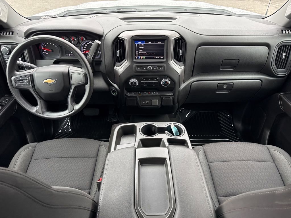 Used 2023 Chevrolet Silverado 1500 Custom image 13
