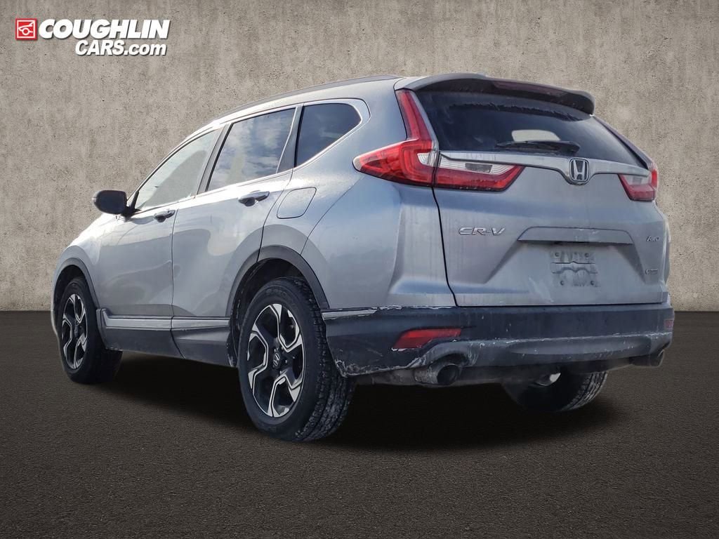 Used 2018 Honda CR-V Touring image 3
