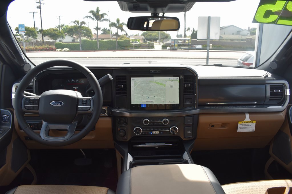 Used 2025 Ford F450 Lariat w/ FX4 Off-Road Package image 19