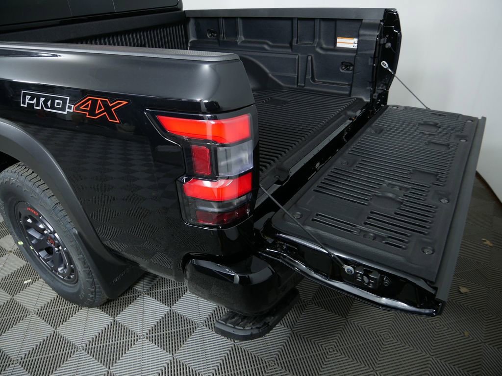 New 2026 Nissan Frontier PRO-4X w/ Tow Package image 17