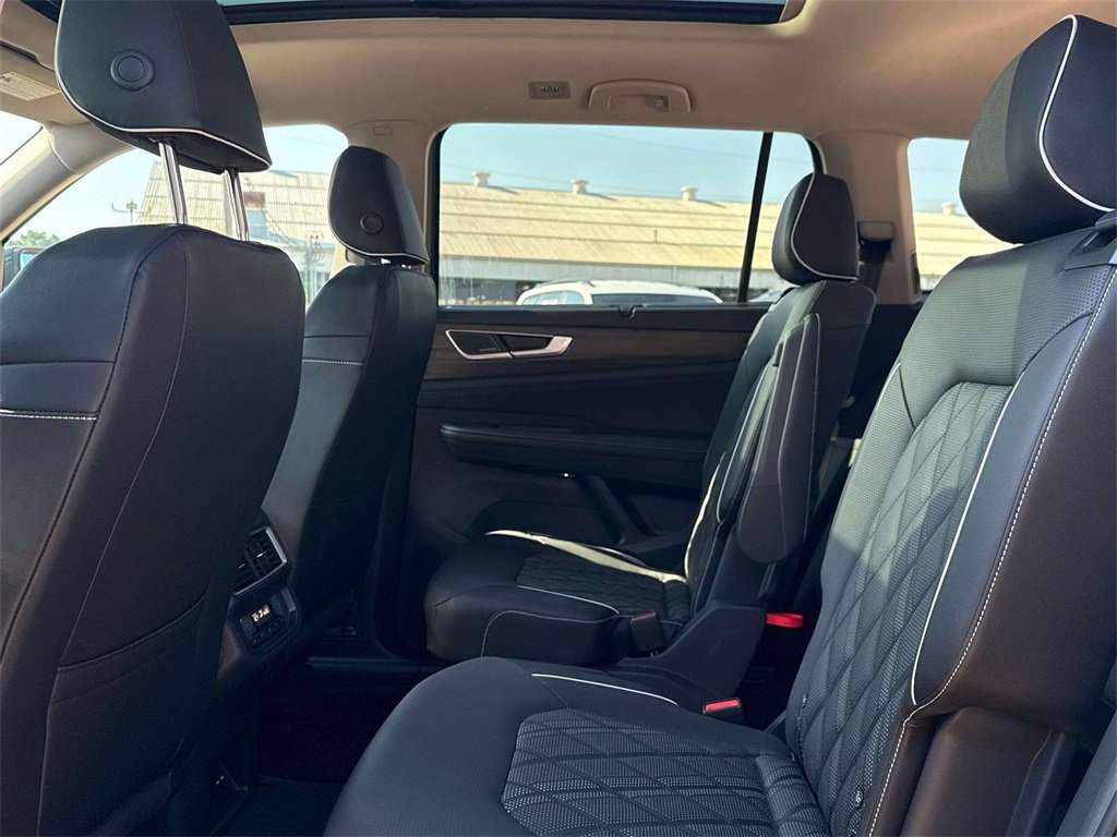 New 2026 Volkswagen Atlas SEL Premium R-Line image 26