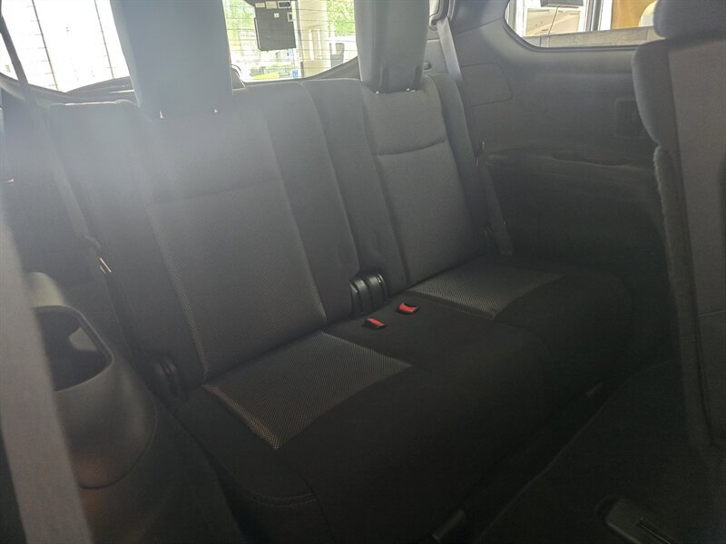 Used 2019 Nissan Pathfinder SV AWD/4WD image 20