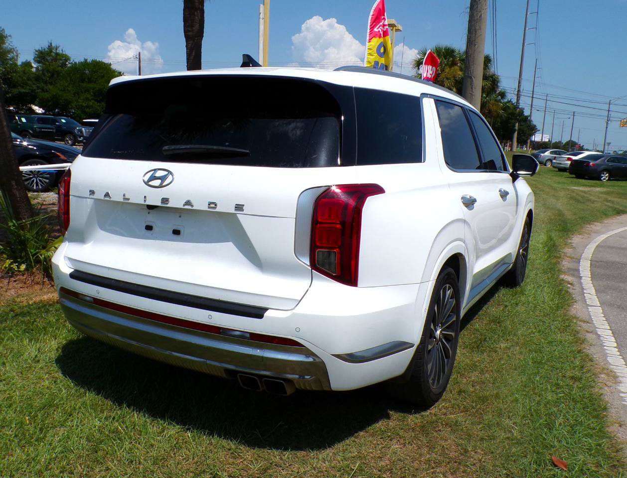 Used 2023 Hyundai Palisade Calligraphy FWD image 6