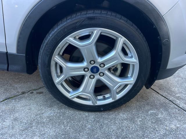 Used 2017 Ford Escape Titanium w/ Equipment Group 301A image 33