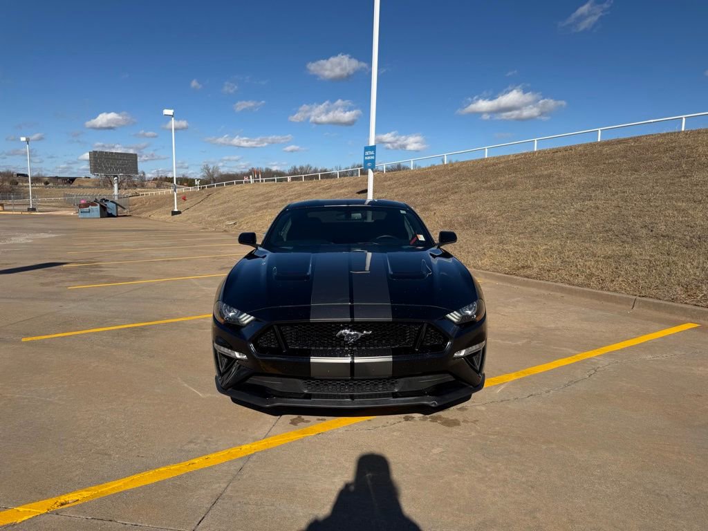 Used 2019 Ford Mustang GT image 2