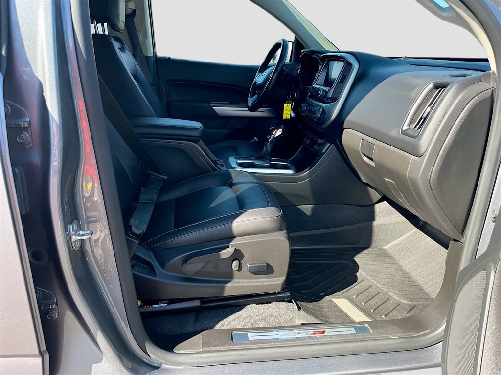 Used 2022 Chevrolet Colorado ZR2 w/ ZR2 Dusk Special Edition image 26