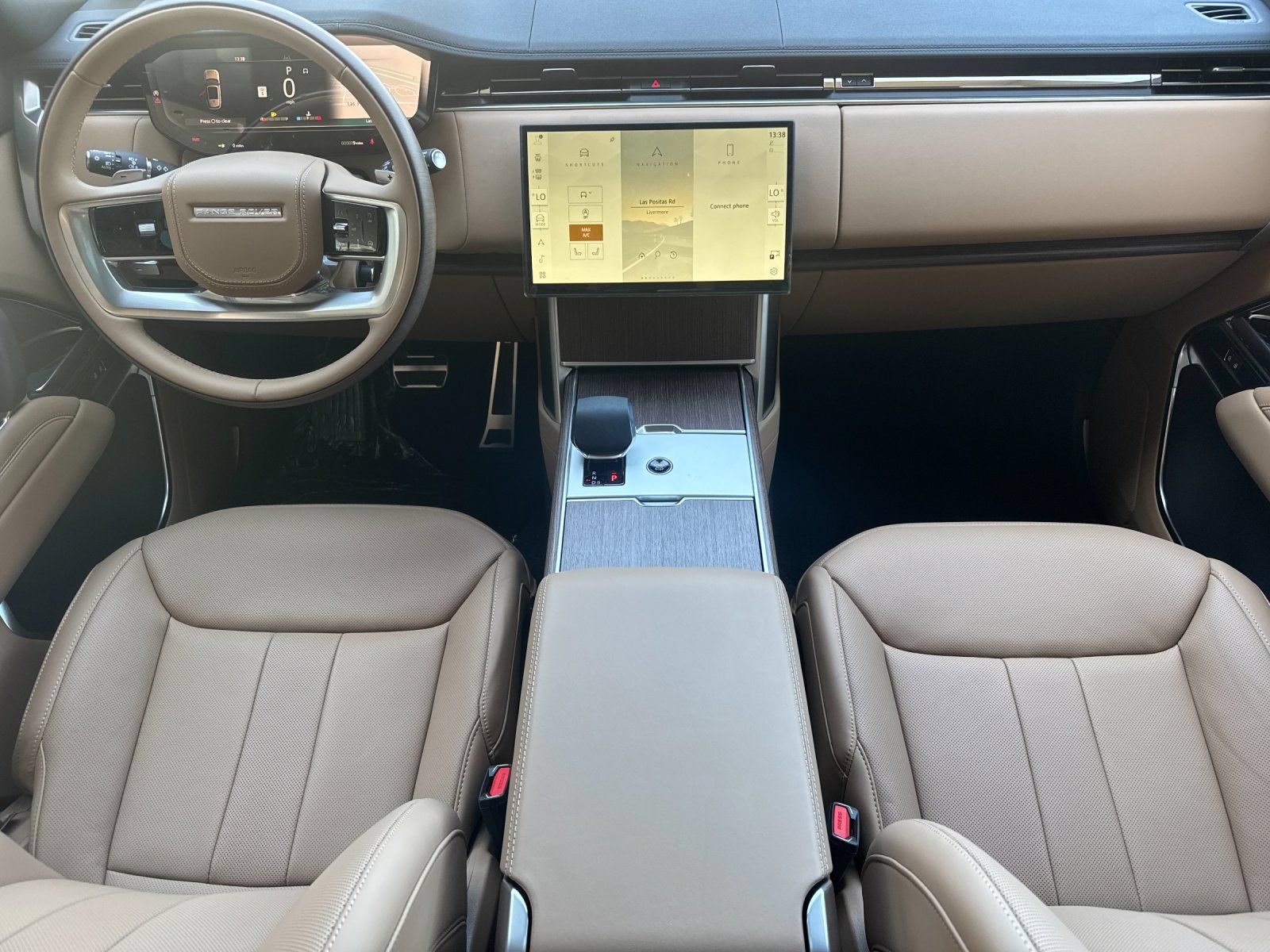 New 2026 Land Rover Range Rover SE AWD/4WD image 13