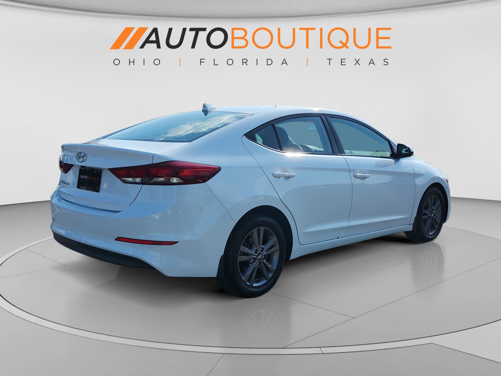 Used 2018 Hyundai Elantra SEL FWD image 5