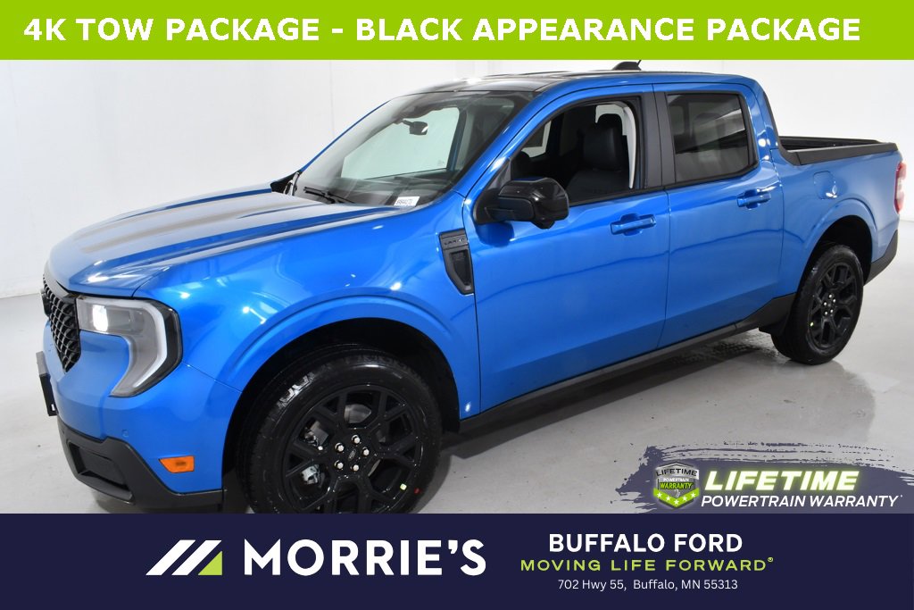 New 2025 Ford Maverick Lariat w/ Black Appearance Package