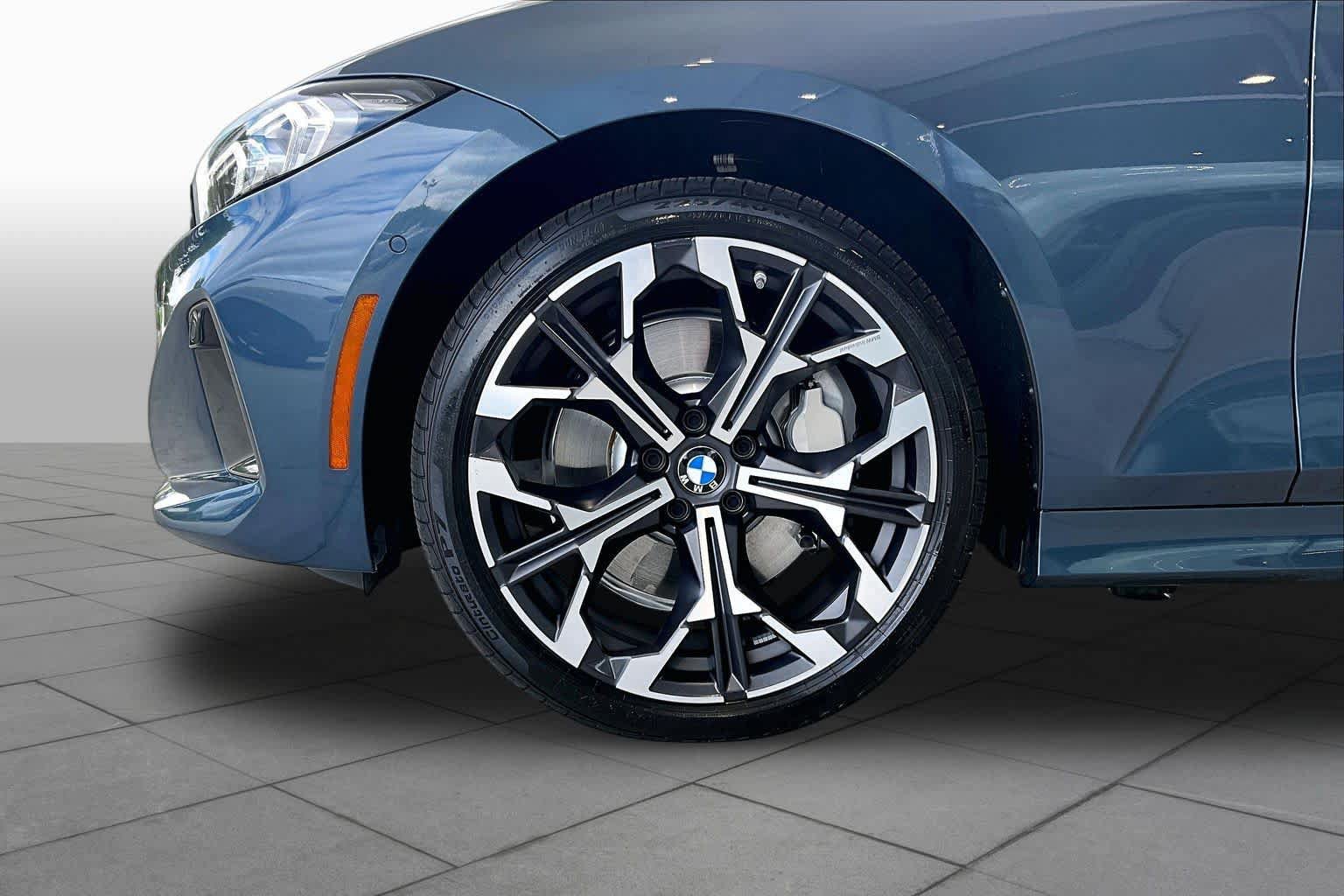 Used 2026 BMW 330i Sedan RWD image 10