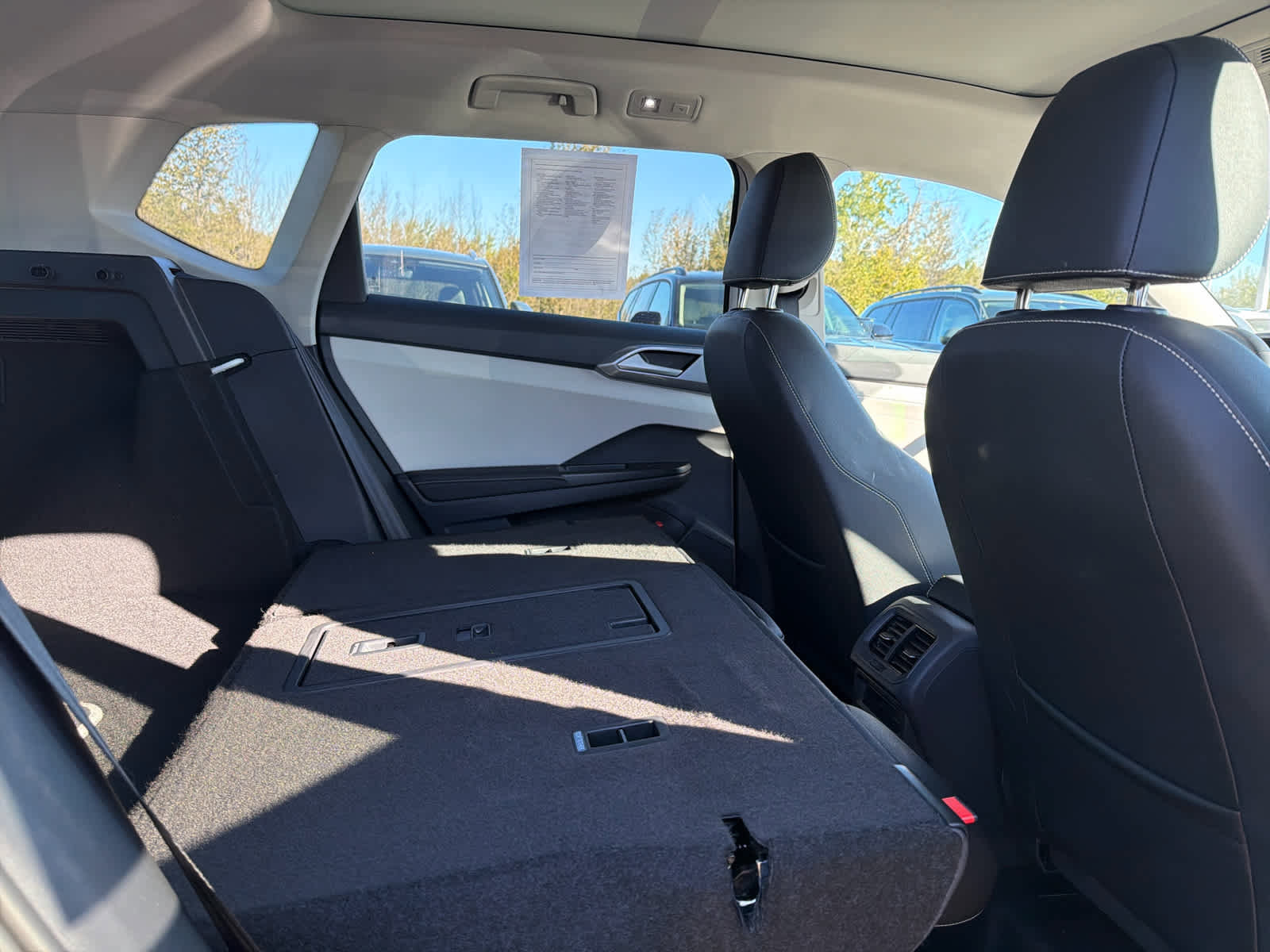 Certified 2025 Volkswagen Taos SEL image 45