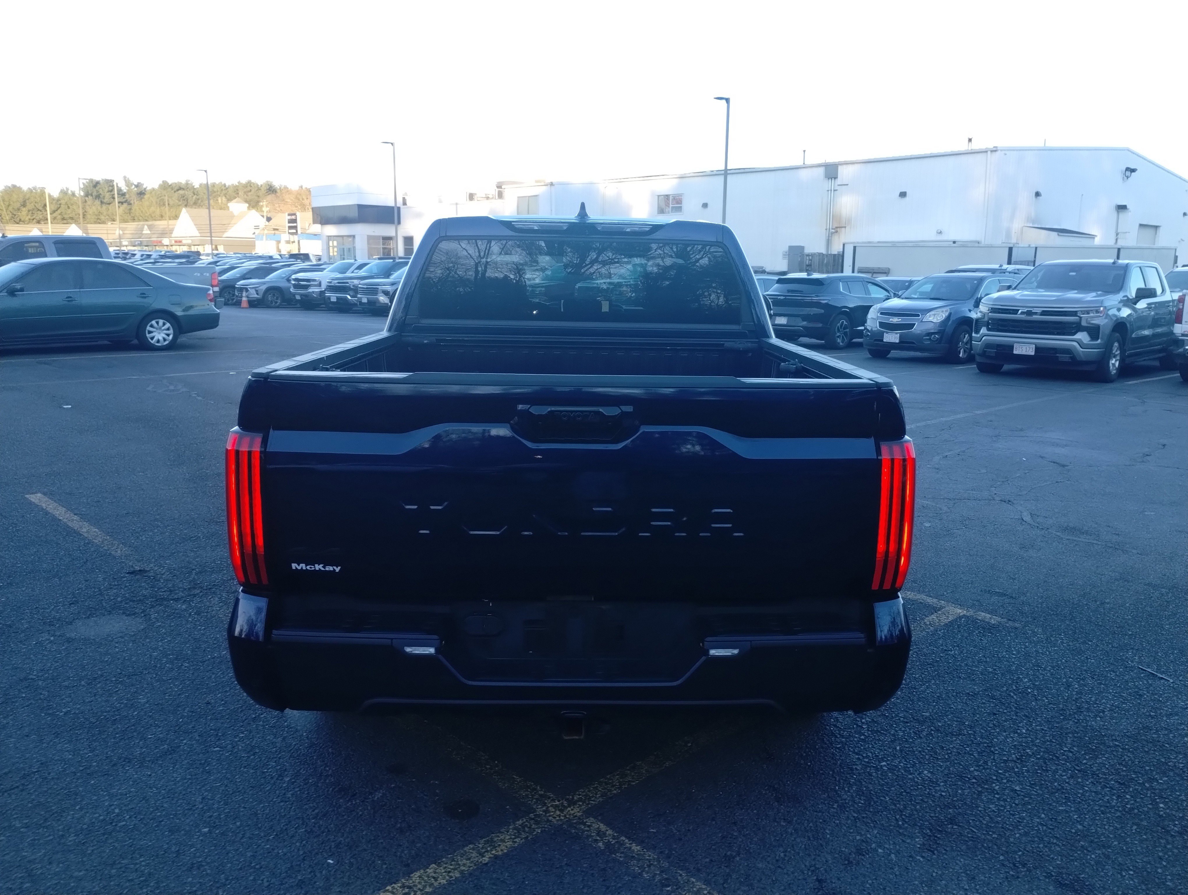 Used 2024 Toyota Tundra Limited image 4