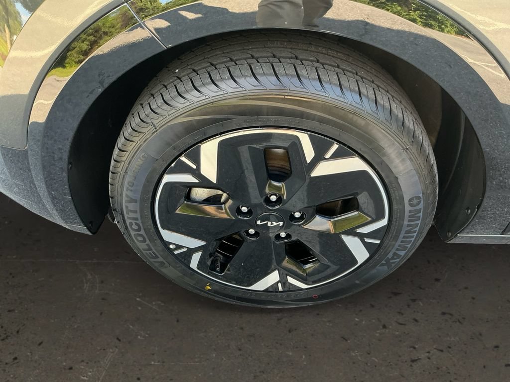 Used 2024 Kia Niro Wind FWD image 10
