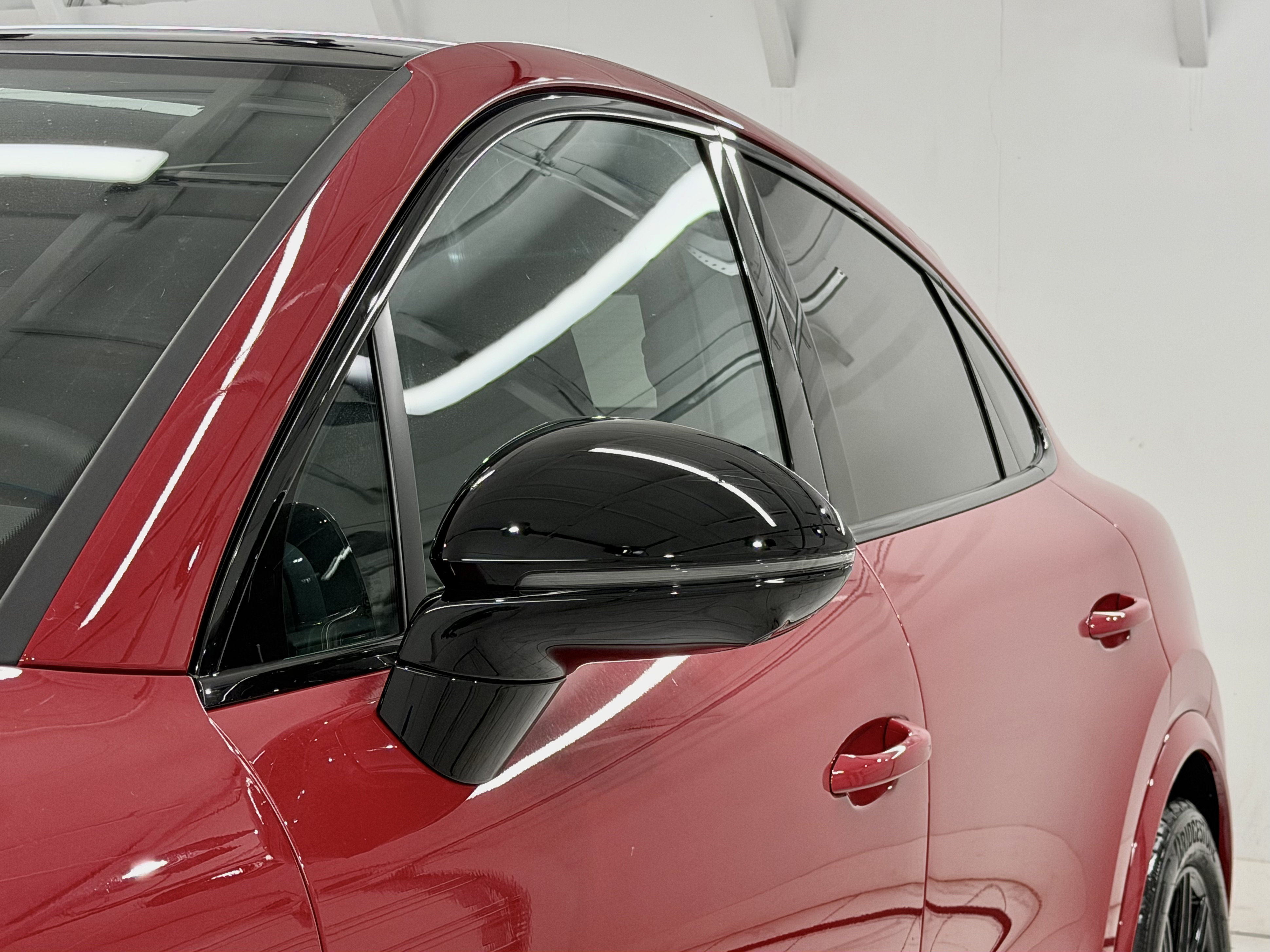 New 2026 Porsche Cayenne Coupe AWD/4WD image 19
