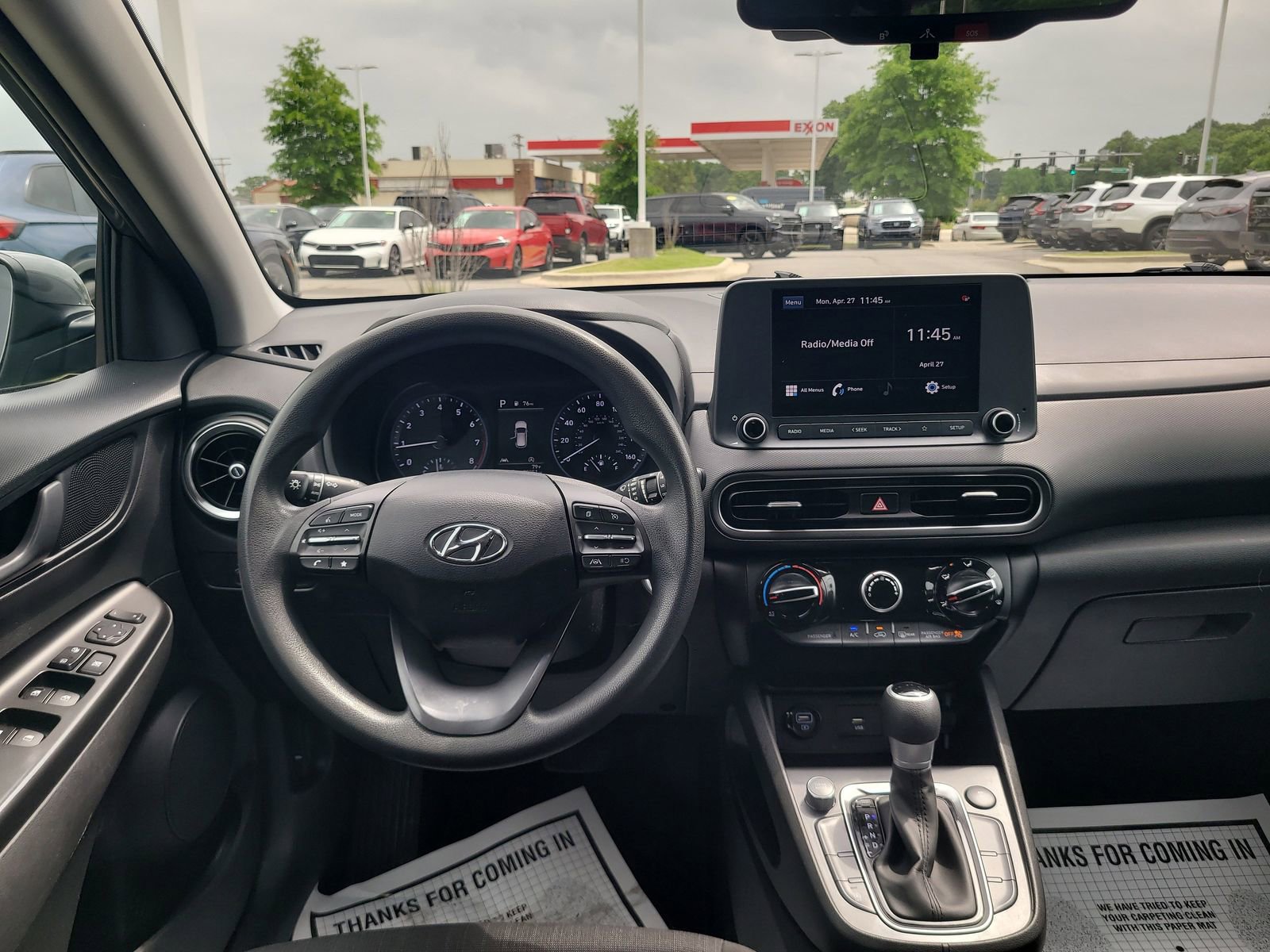 Used 2023 Hyundai Kona SEL AWD/4WD image 25
