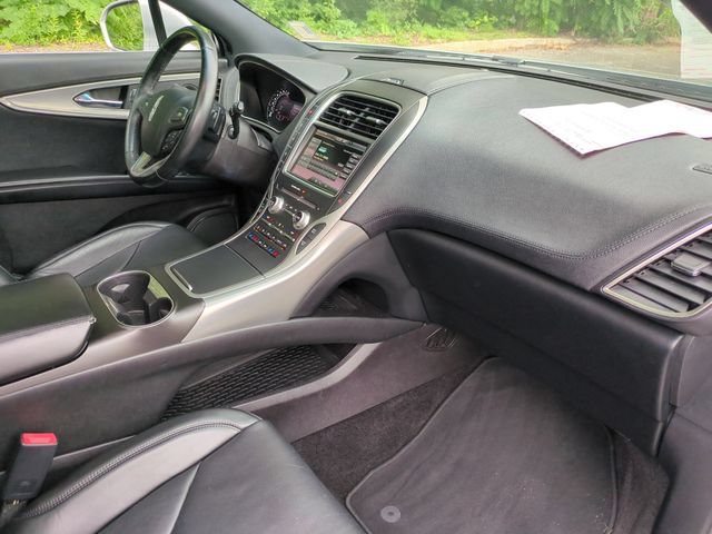 Used 2016 Lincoln MKX Reserve FWD image 35