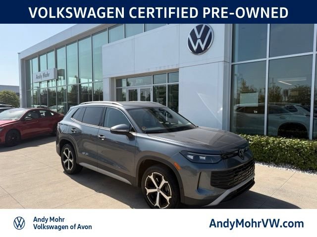 Used 2026 Volkswagen Tiguan SE AWD/4WD image 1