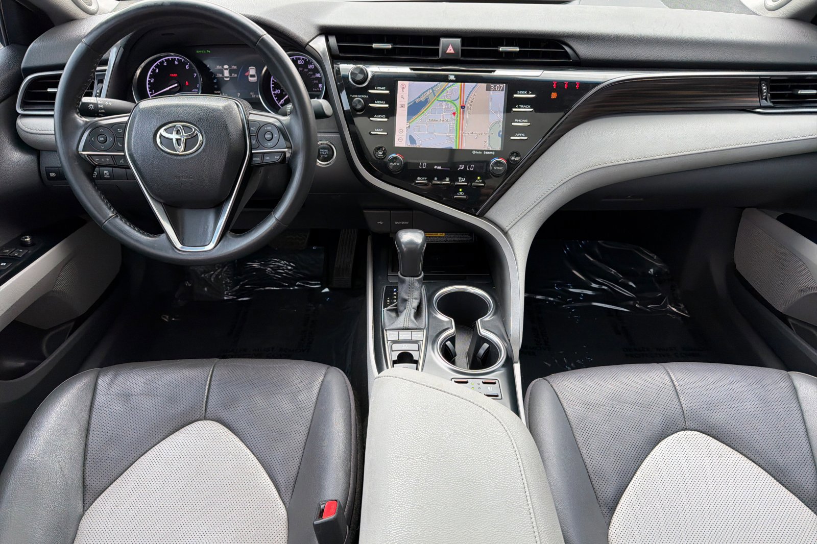 Used 2020 Toyota Camry XLE w/ Driver Assist Package image 13