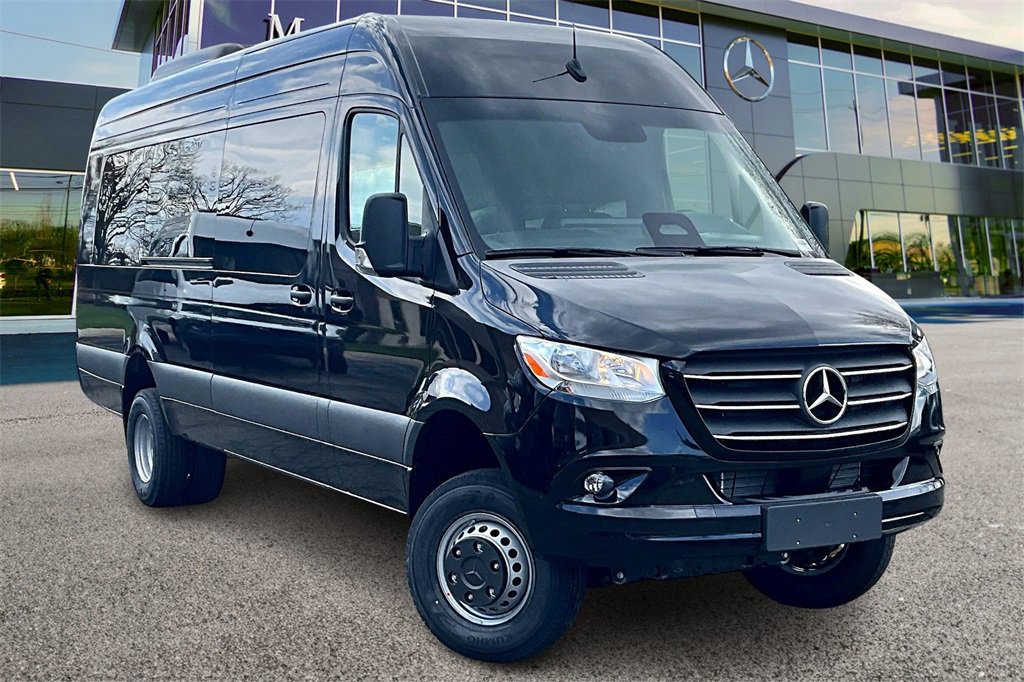 New 2025 Mercedes-Benz Sprinter 3500