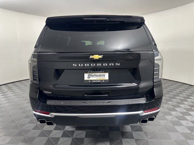 New 2026 Chevrolet Suburban High Country image 3