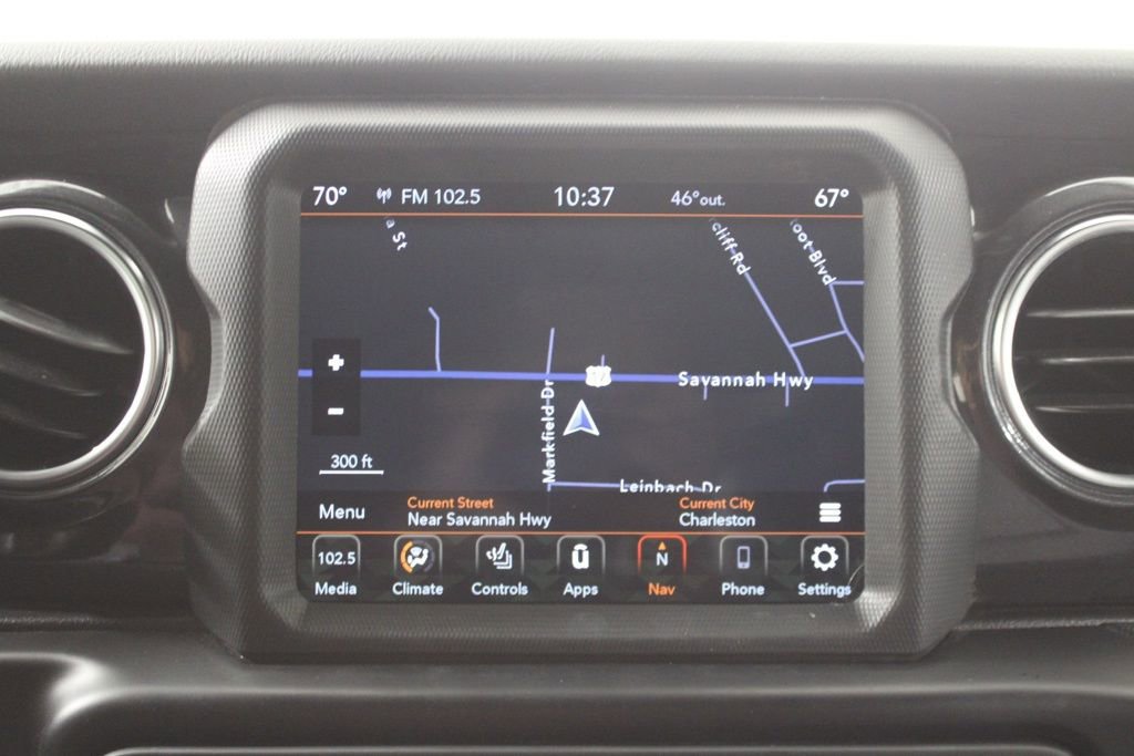 Used 2022 Jeep Wrangler Unlimited Rubicon w/ Trailer Tow Package image 29