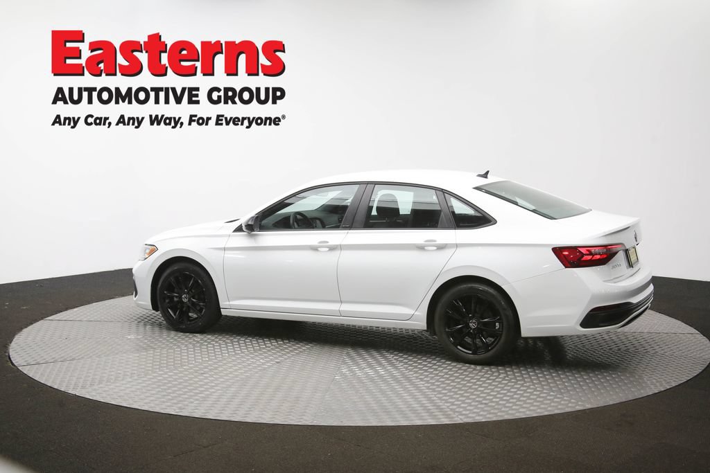 Used 2024 Volkswagen Jetta Sport FWD image 63