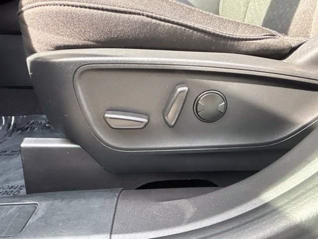 Certified 2024 Ford Escape Active AWD/4WD image 17