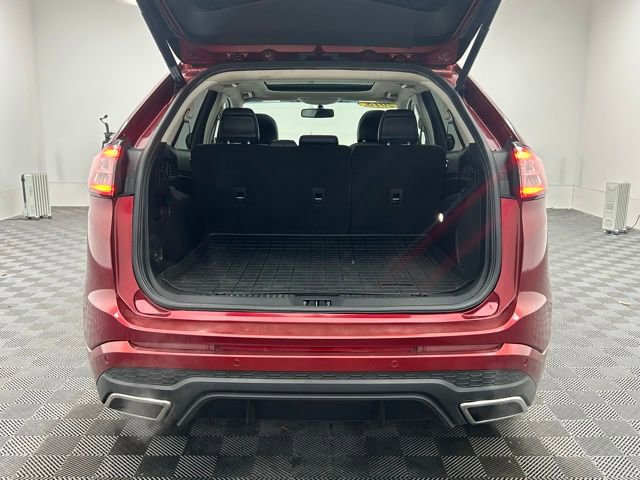 Used 2018 Ford Edge Sport AWD/4WD image 16