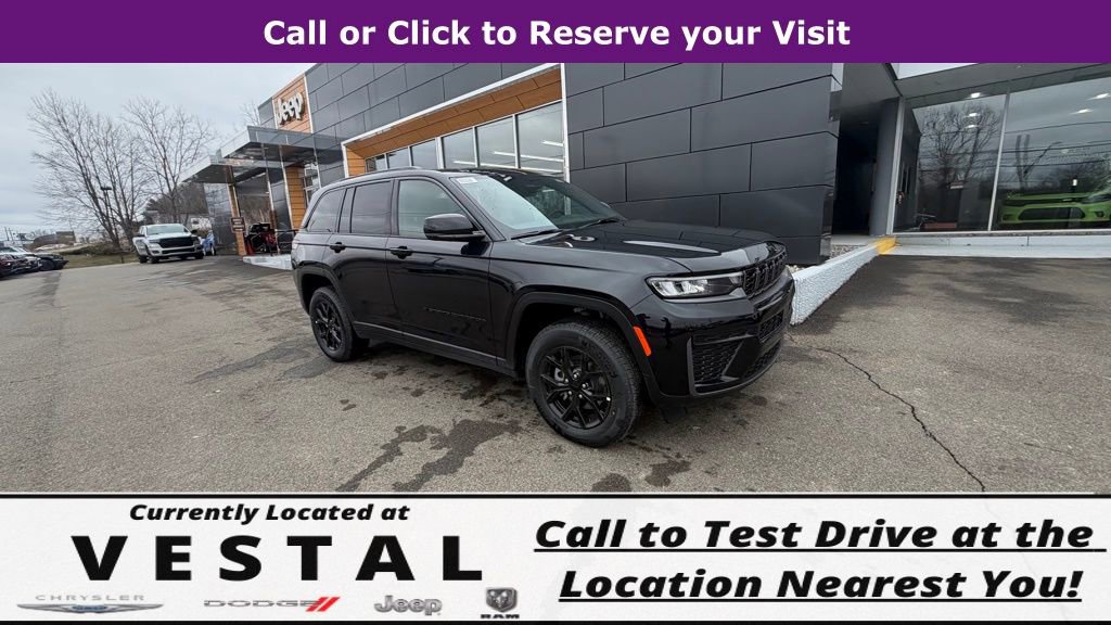 New 2026 Jeep Grand Cherokee Altitude image 4