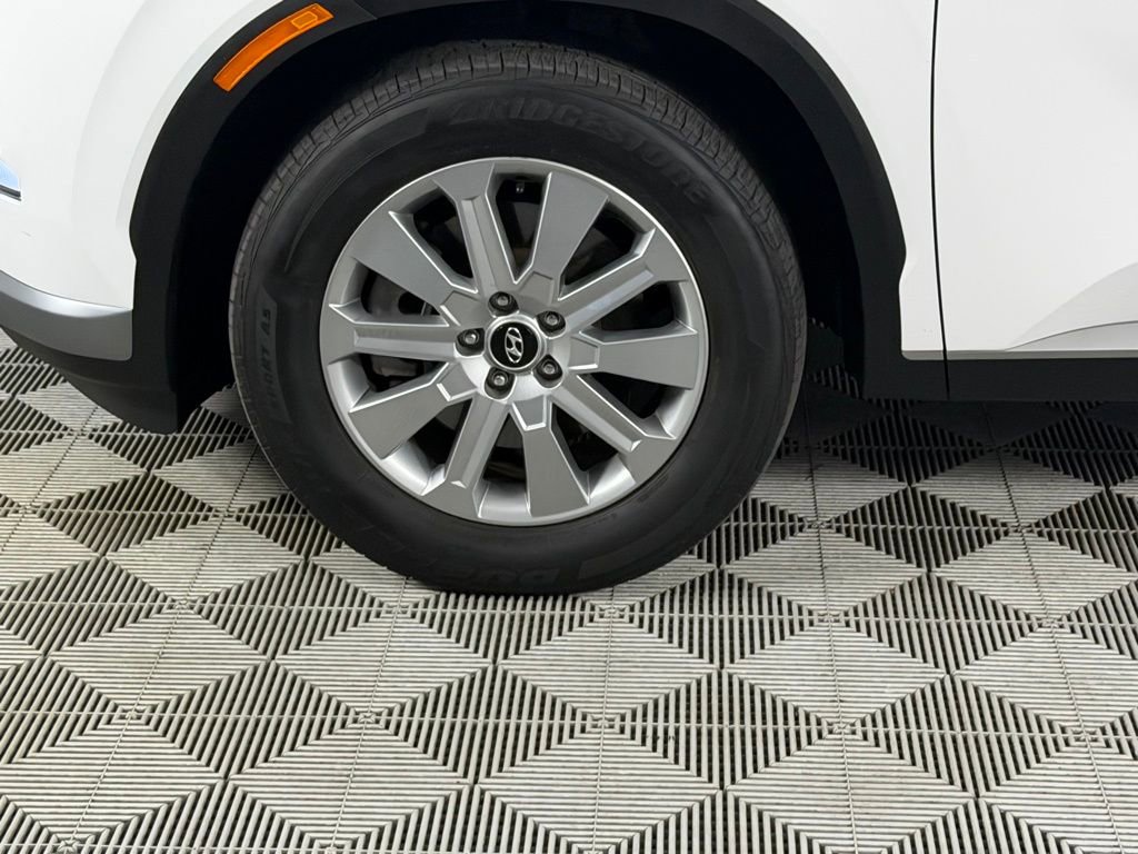 Used 2025 Hyundai Palisade SEL image 11