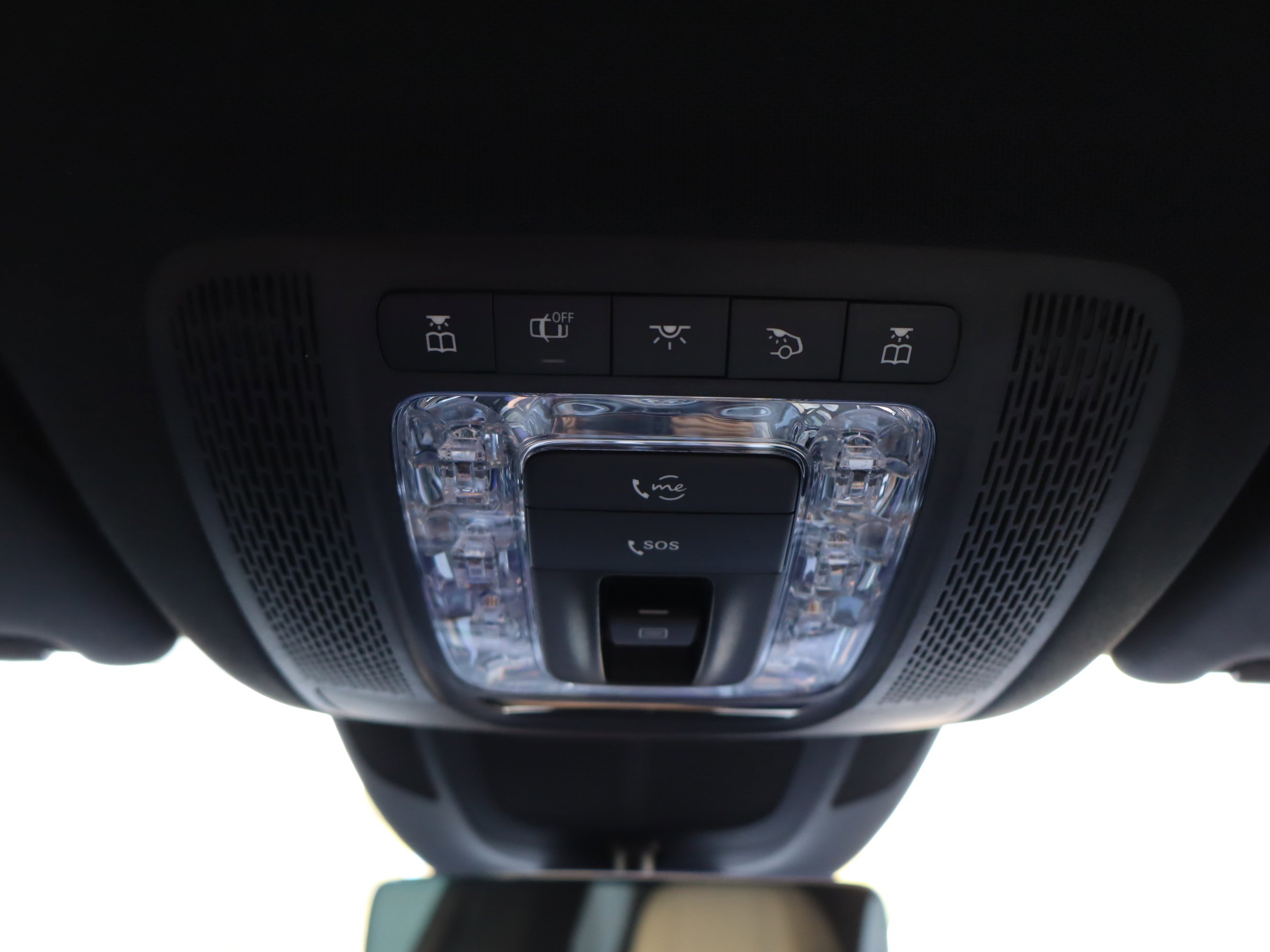 Used 2024 Mercedes-Benz GLS 580 4MATIC image 31