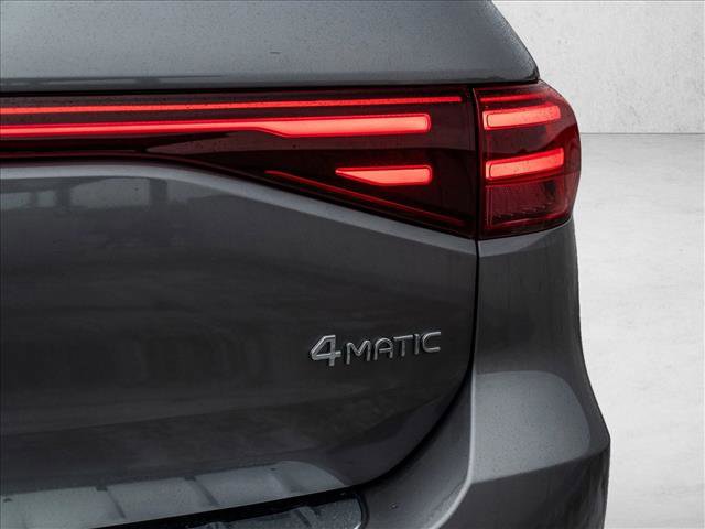 Used 2024 Mercedes-Benz EQB 350 4MATIC SUV image 16