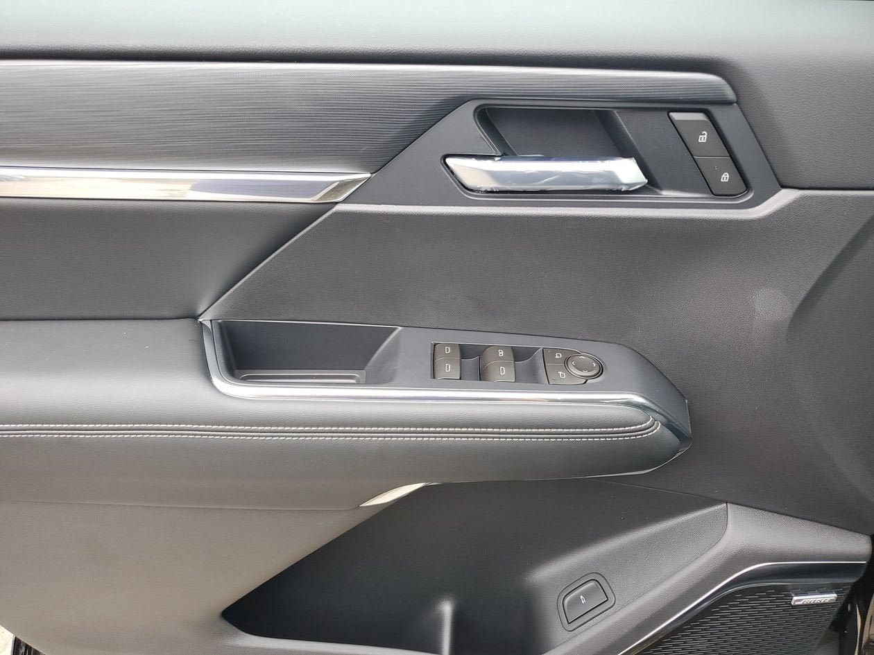 New 2026 GMC Acadia Elevation FWD image 17