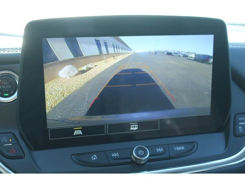 Used 2025 Chevrolet Blazer LT image 23