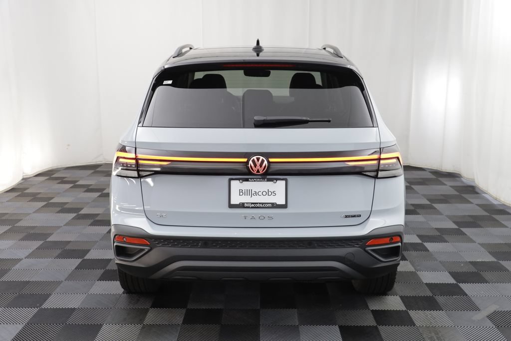 New 2026 Volkswagen Taos SE AWD/4WD image 17